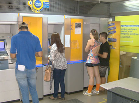 100816-cotidiano-agenciasbancarias-tvgazeta