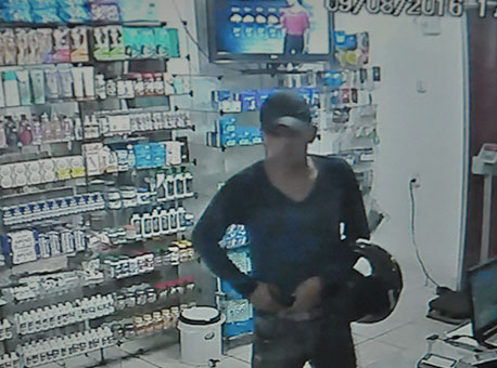 100816-policia-farmaciaassaltada-cleriston