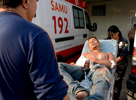 090916-policia-acidentetironamao-cleriston