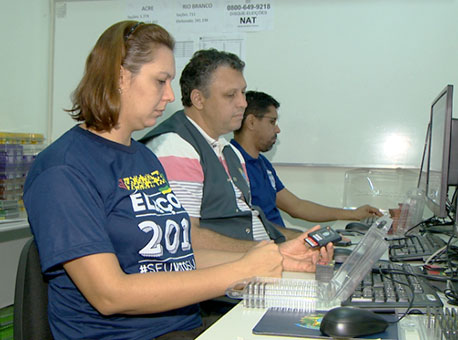 150916-cotidiano-treeleicoes-tvgazeta