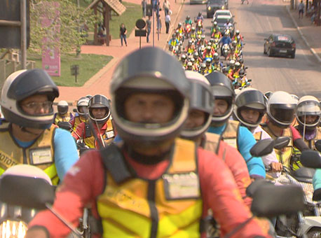 270916-cotidiano-mototaxistas-tvgazeta