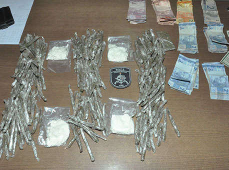 061016-policia-drogasapreendidas-cleriston