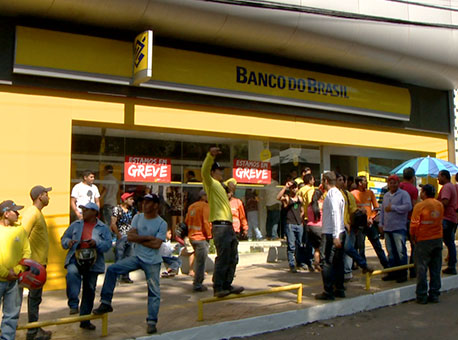 160916-cotidiano-grevedosbancarios-tvgazeta2