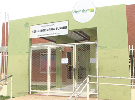 191016-cotidiano-escolafechada-tvgazeta