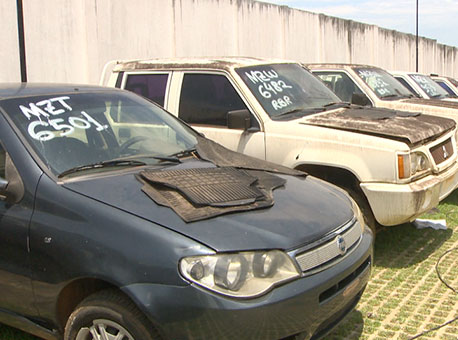 261016-cotidiano-policiafederalleilao-tvgazeta2