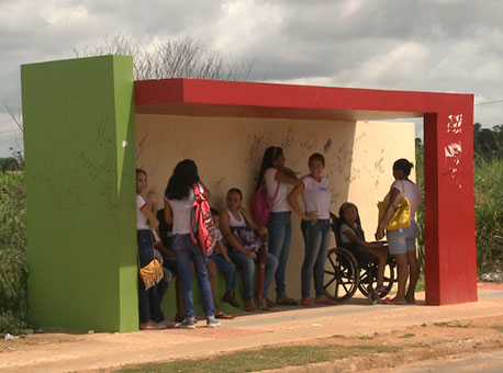 081116-policia-paradadeonibus-tvgazeta