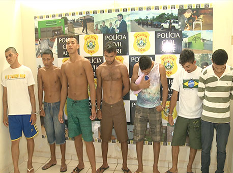 091116-policia-seteforagidos-tvgazeta