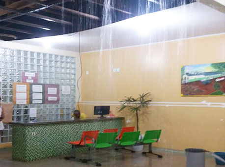 101116-cotidiano-chuvaemhospital-cedida