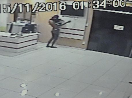 161116-policia-furtoteve-cedida