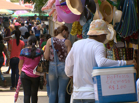 221116-cotidiano-desemprego-tvgazeta