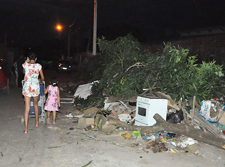 251116-cotidiano-rualixo-cleriston