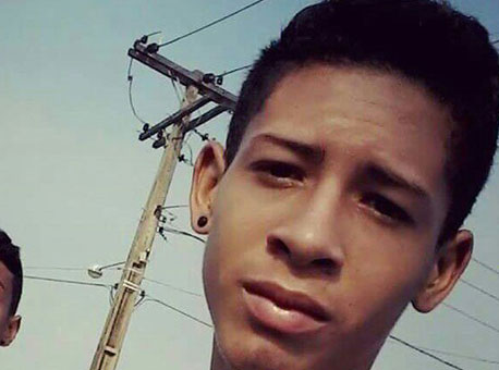 051216-policia-jovemmorto-cedida