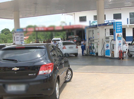 171016-cotidiano-gasolinamaisbarata-tvgazeta2