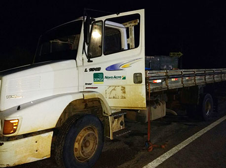 211216-policia-contrabandopneus-cedida