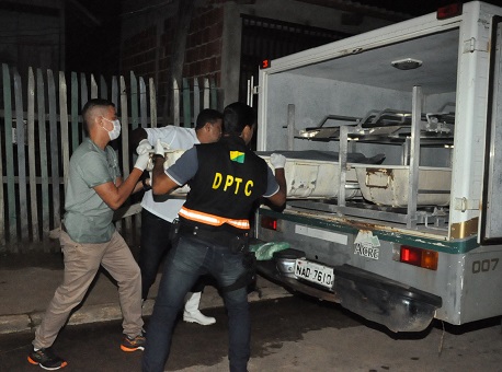 040117-policia-jovem-morto-estacao