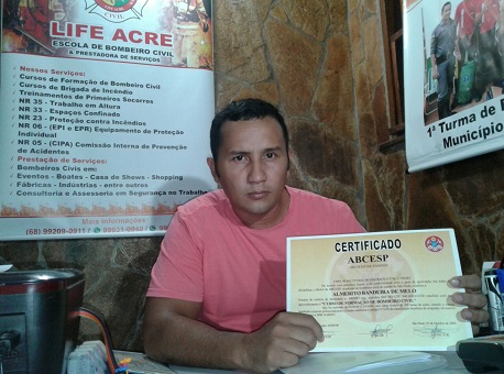 140117-policia-bombeiros-civis