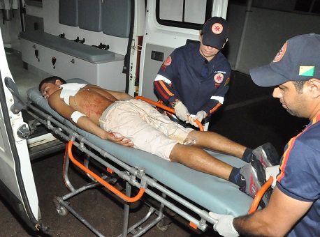 200117-policia-agredido-facadas