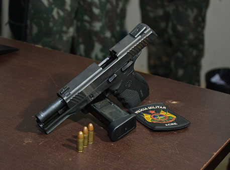 200217-policia-armaapreendida-cedida