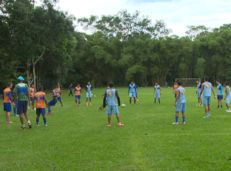 290317-esporte-treinofutebol-tvgazeta