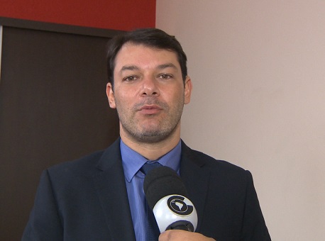 270417-politica-projetos-insencaodeiss