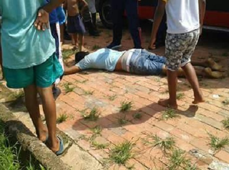 260517-policia-morto-praiadoamapá