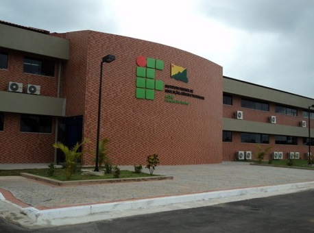 130617-cotidiano-piores-faculdades