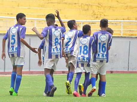 240617-esporte-futebolbase-manoelfacanha