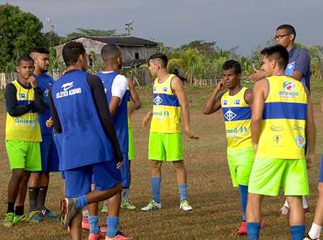 160817-esporte-treinoatletico-tvgazeta