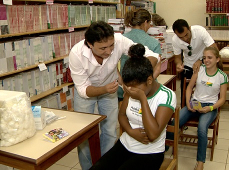 230817-politica-parceria-vacina-hpv