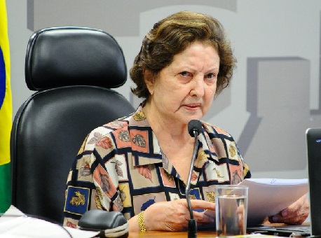 110917-politica-pl-demissãodeservidores