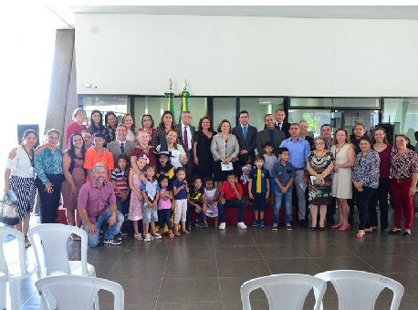 101017-cotidiano-projeto-tj-padrinhos