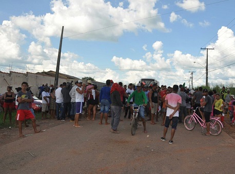 121217-cotidiano-bloqueio-ac40