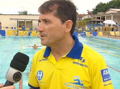 051018-esporte-natacao-tvgazeta