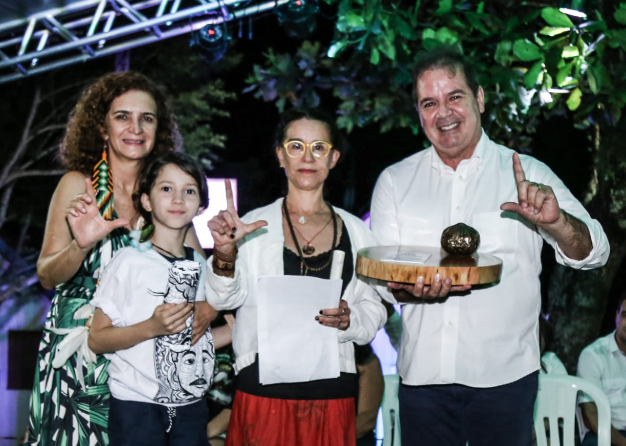 1editorialgazetaestilo181218