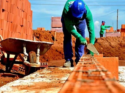 100118-cotidiano-construcao-civil 410 305