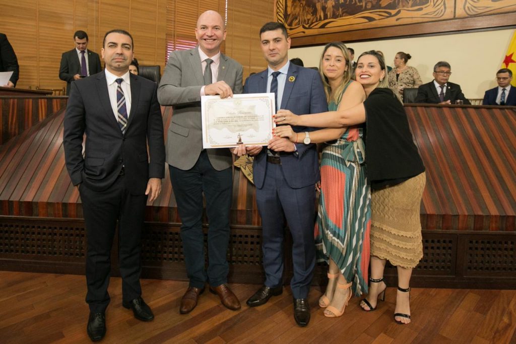 1colunadedomingo15122019