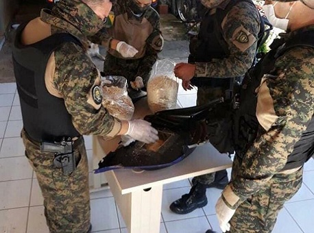 120620-gefron-xapuri-br317-cocaina