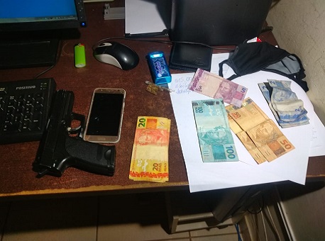 260620-menor-apreendido-com-simulacro