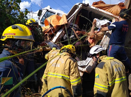 15072020-acidente-br364