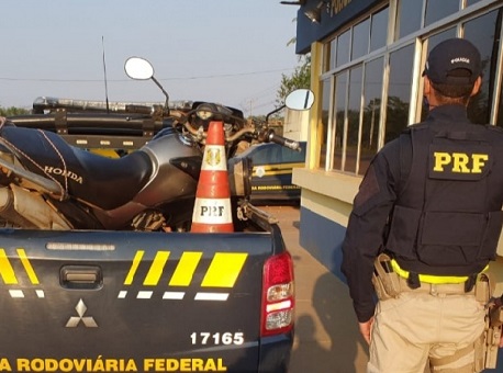 24-08-20-prf-apreensao-motocicleta-br-364