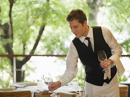 21-09-20-garçom-sine-acre