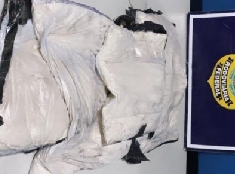 09-10-20-prf-prisao-e-apreensao-de-drogas