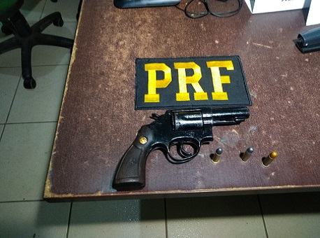22-10-20-prf-apreensão-arma-de-fogo-menor-de-idade