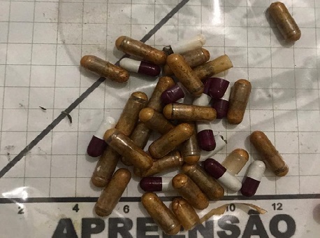 26-10-20-visitante-presa-presidio-interior