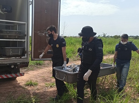 13-11-2020 homem-e-morto-com-sete-tiros-e-13-facadas-no-rosalinda