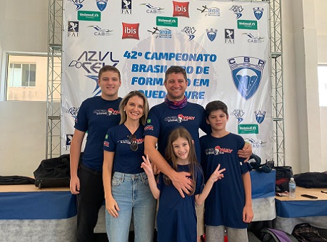 01-12-20-atleta-do-acre-paraquedismo