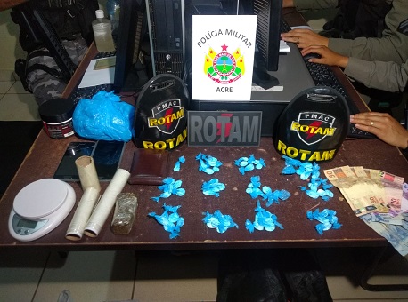 03-12-20-Casal moto furtada trafico