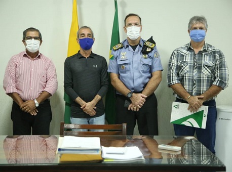 03-12-20-posto-policial-transacreana