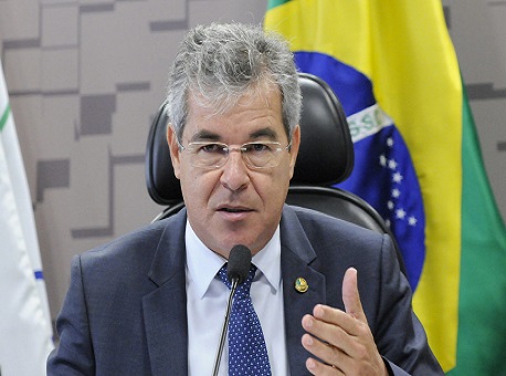04-12-20-Jorge Viana golpe
