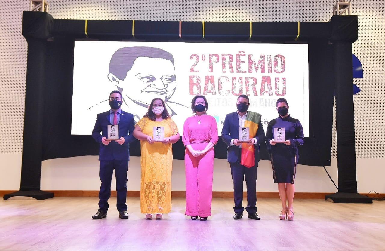 2020-12-13-jackie-01